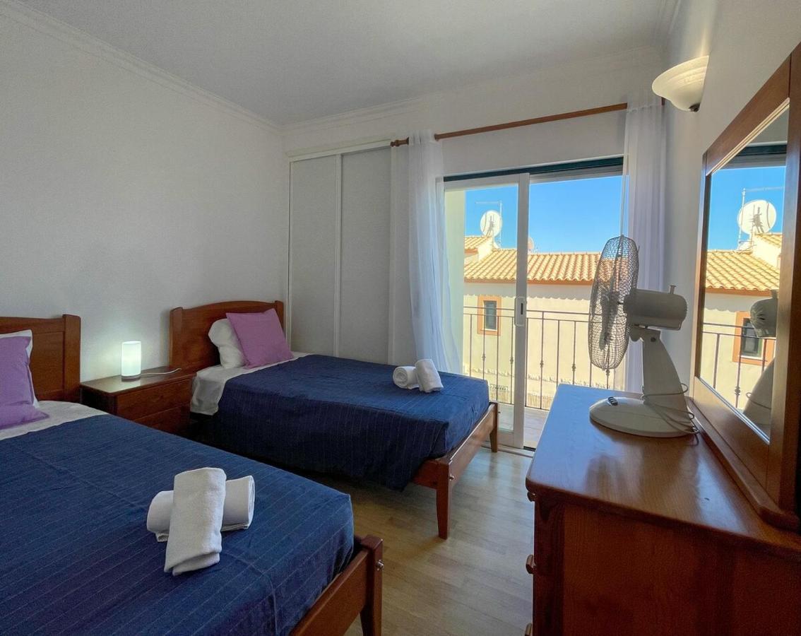 Vila Moradia T3 Aguia Marina, Com Piscina E Bbq Albufeira Exteriér fotografie