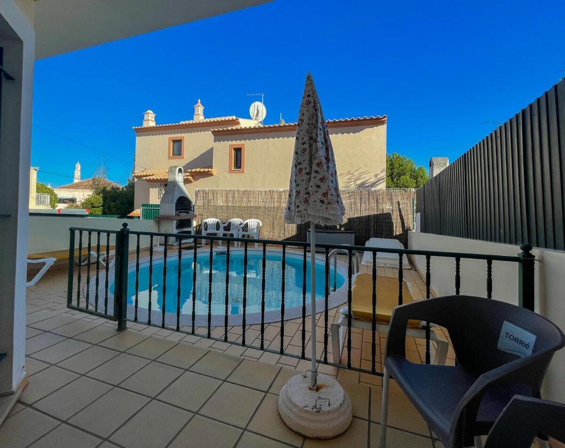 Vila Moradia T3 Aguia Marina, Com Piscina E Bbq Albufeira Exteriér fotografie
